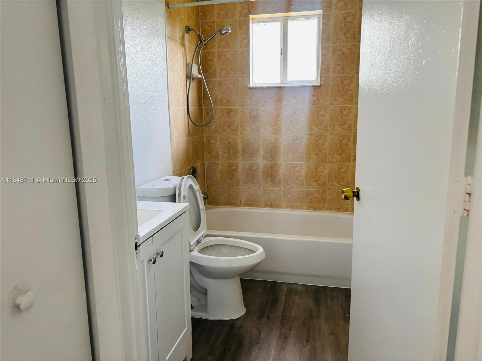 Ver detalles / 1485 sq. ft. $ 2025-07-29 0 foto