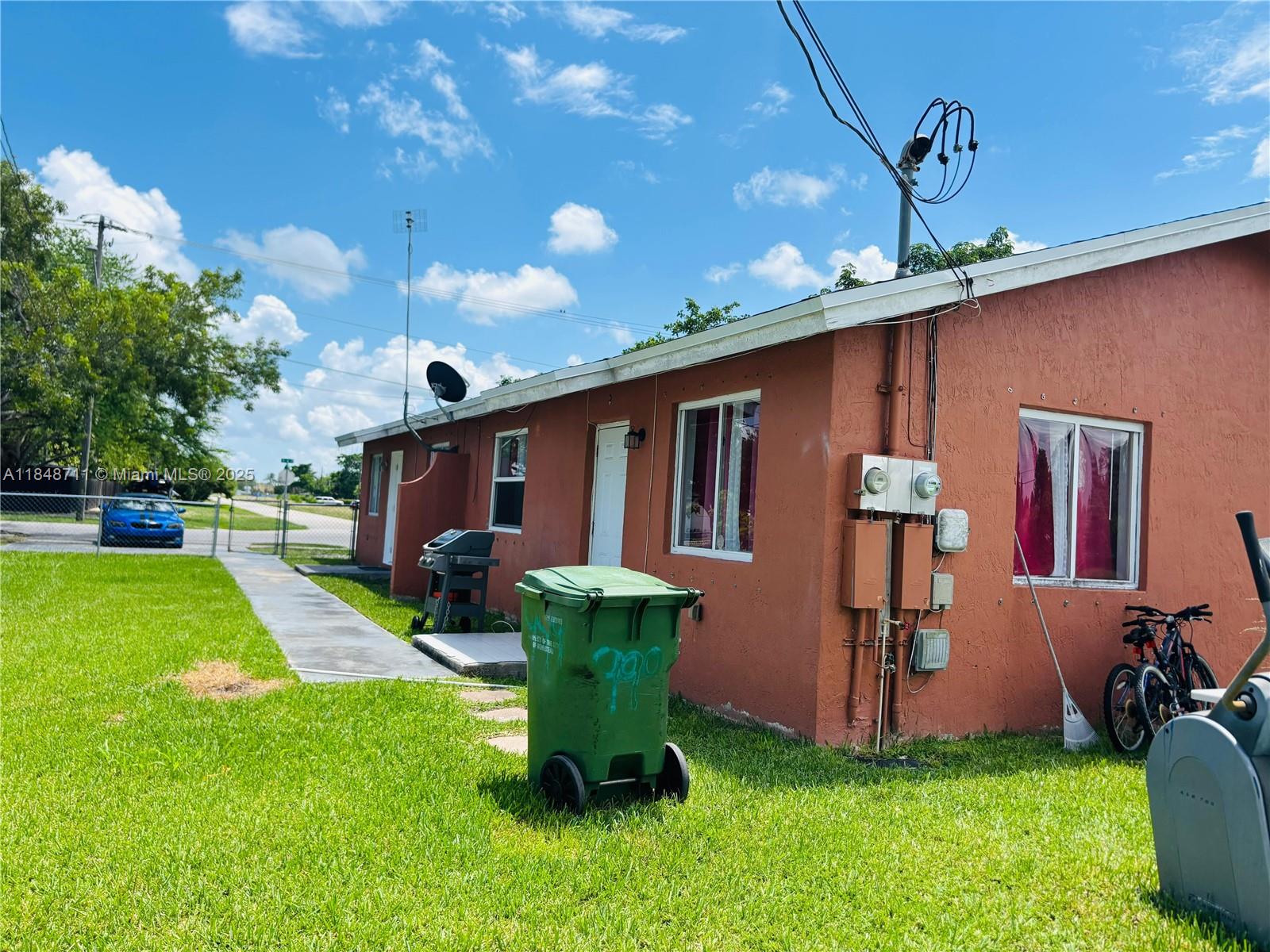 Ver detalles / 1485 sq. ft. $ 2025-07-29 0 foto