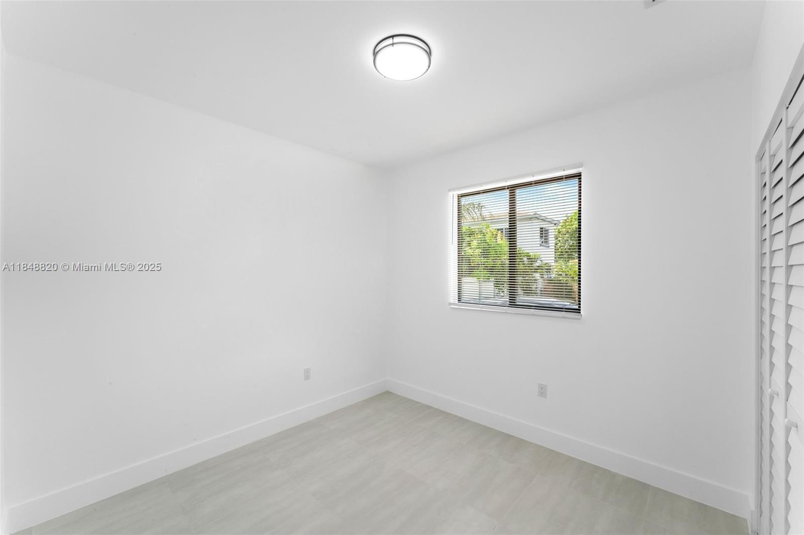 Ver detalles / 0 sq. ft. $ 2025-07-29 0 foto