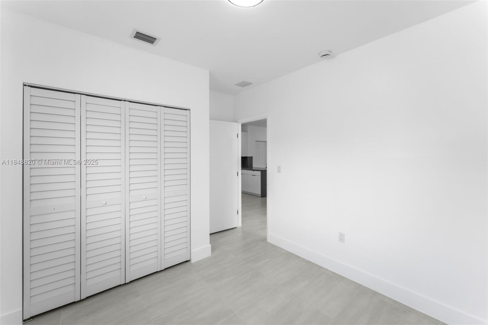 Ver detalles / 0 sq. ft. $ 2025-07-29 0 foto