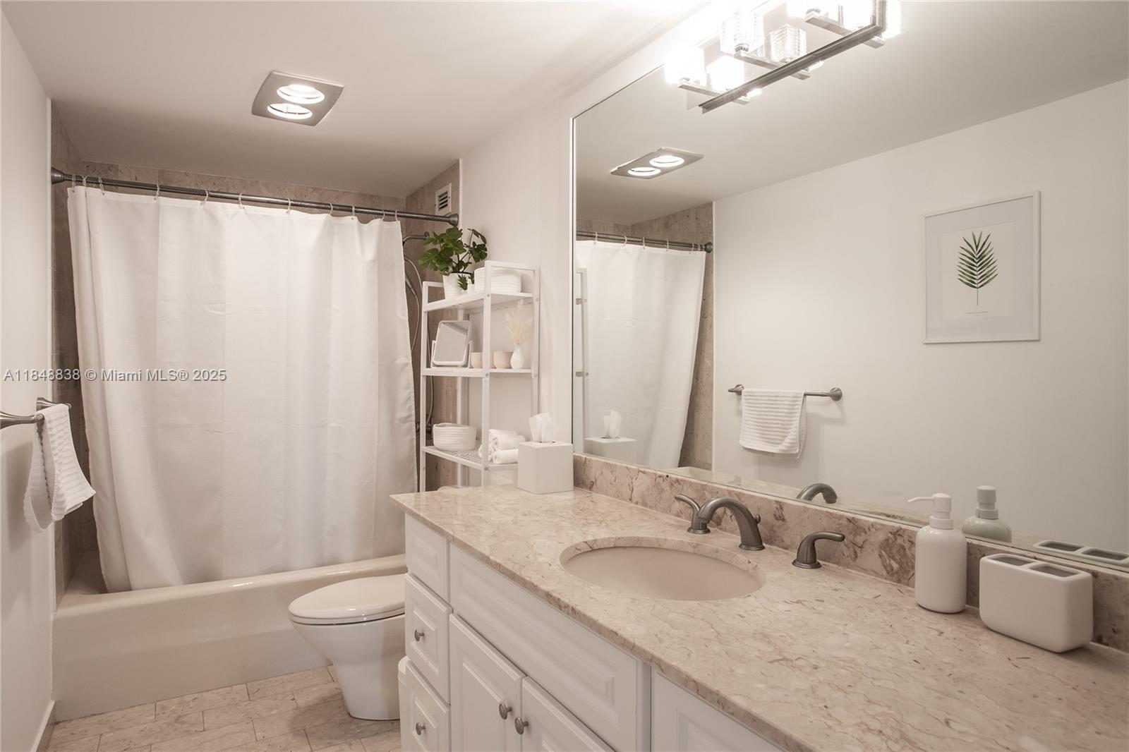 See details 511 2 / 3 1950 sq. ft. $ 2025-07-29 0 Photo