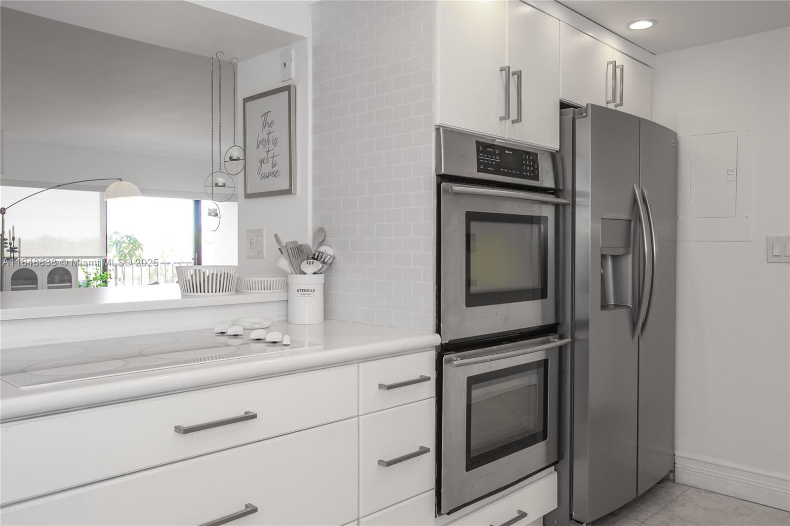 See details 511 2 / 3 1950 sq. ft. $ 2025-07-29 0 Photo