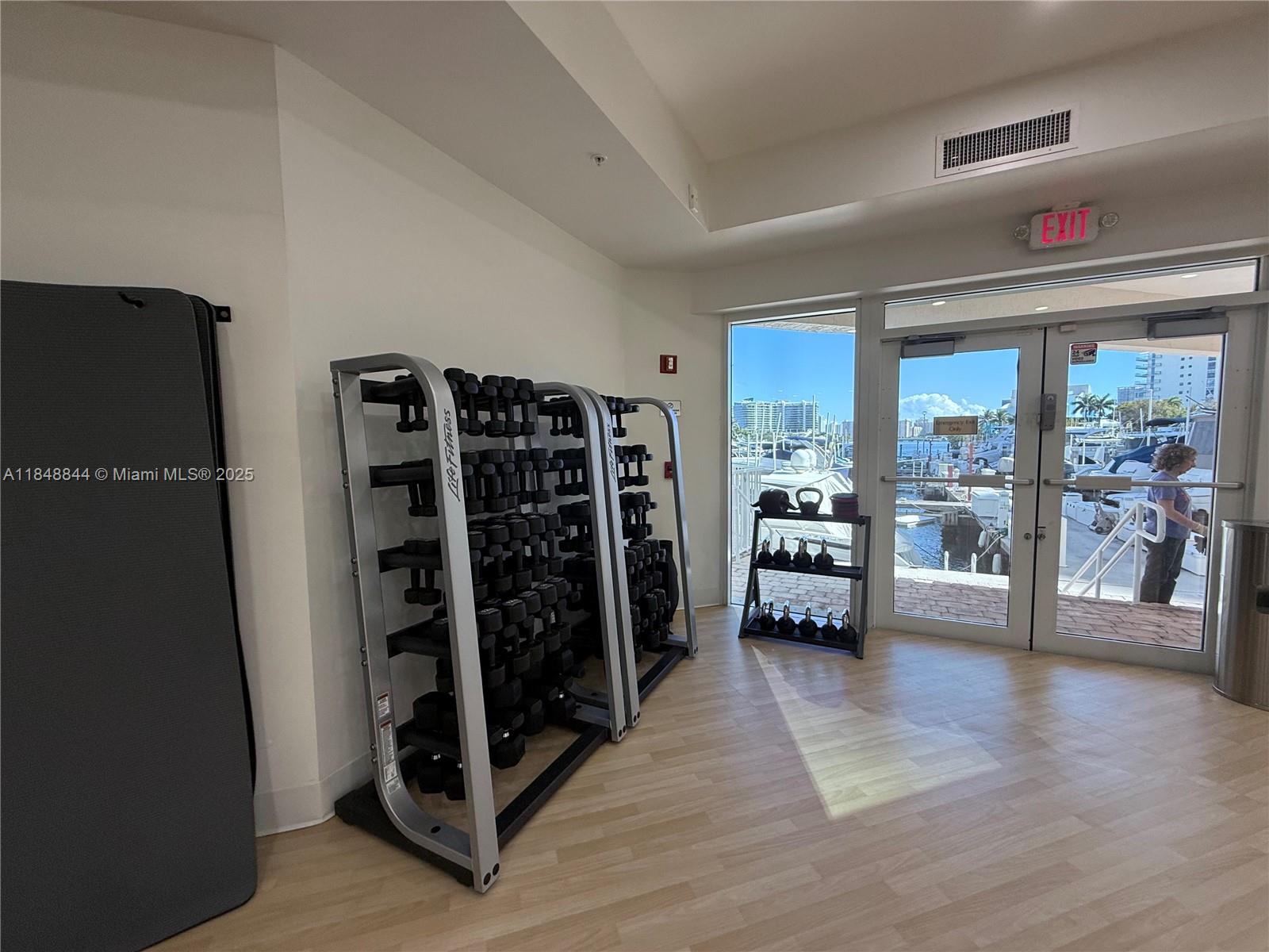 Photo of 3330 190th St  #1815, Aventura, Florida, 33180 - 