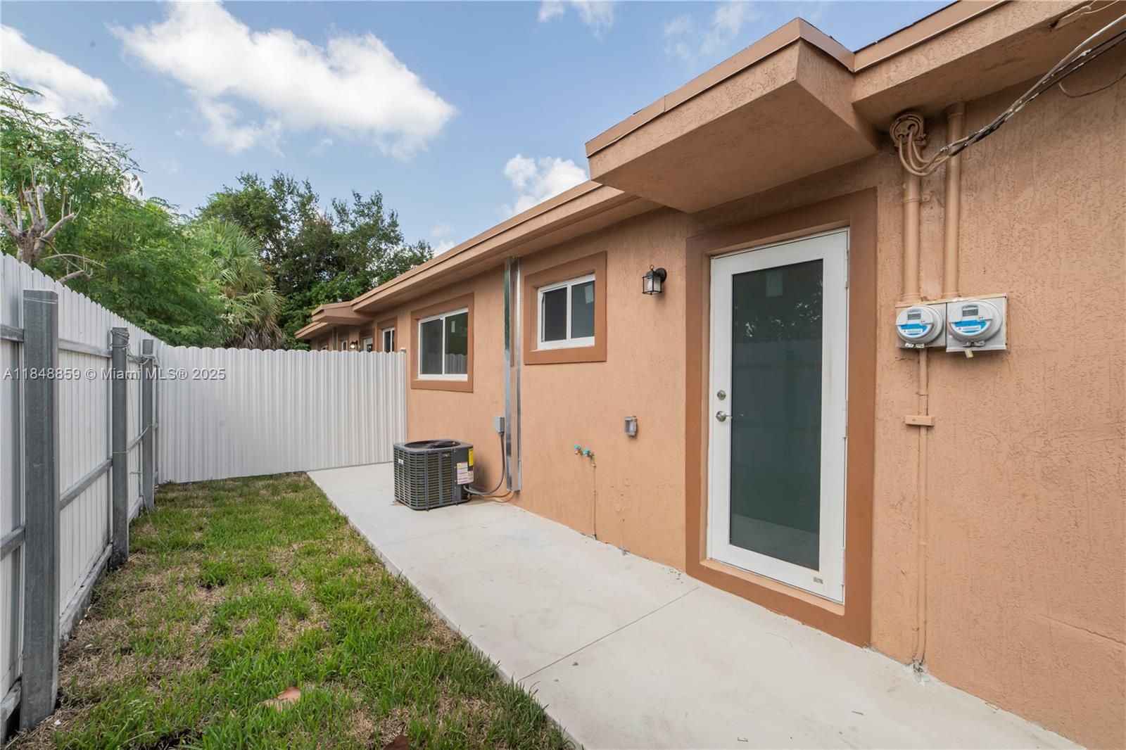 Ver detalles / 1568 sq. ft. $ 2025-07-29 0 foto