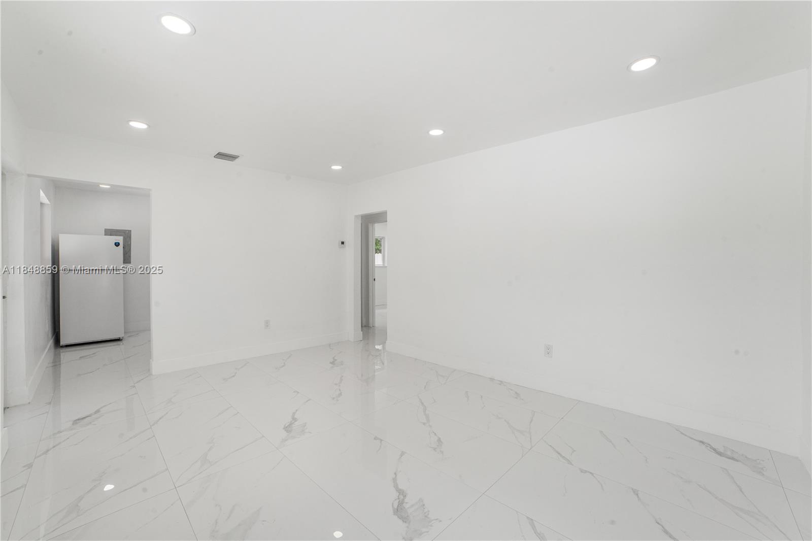 Ver detalles / 1568 sq. ft. $ 2025-07-29 0 foto