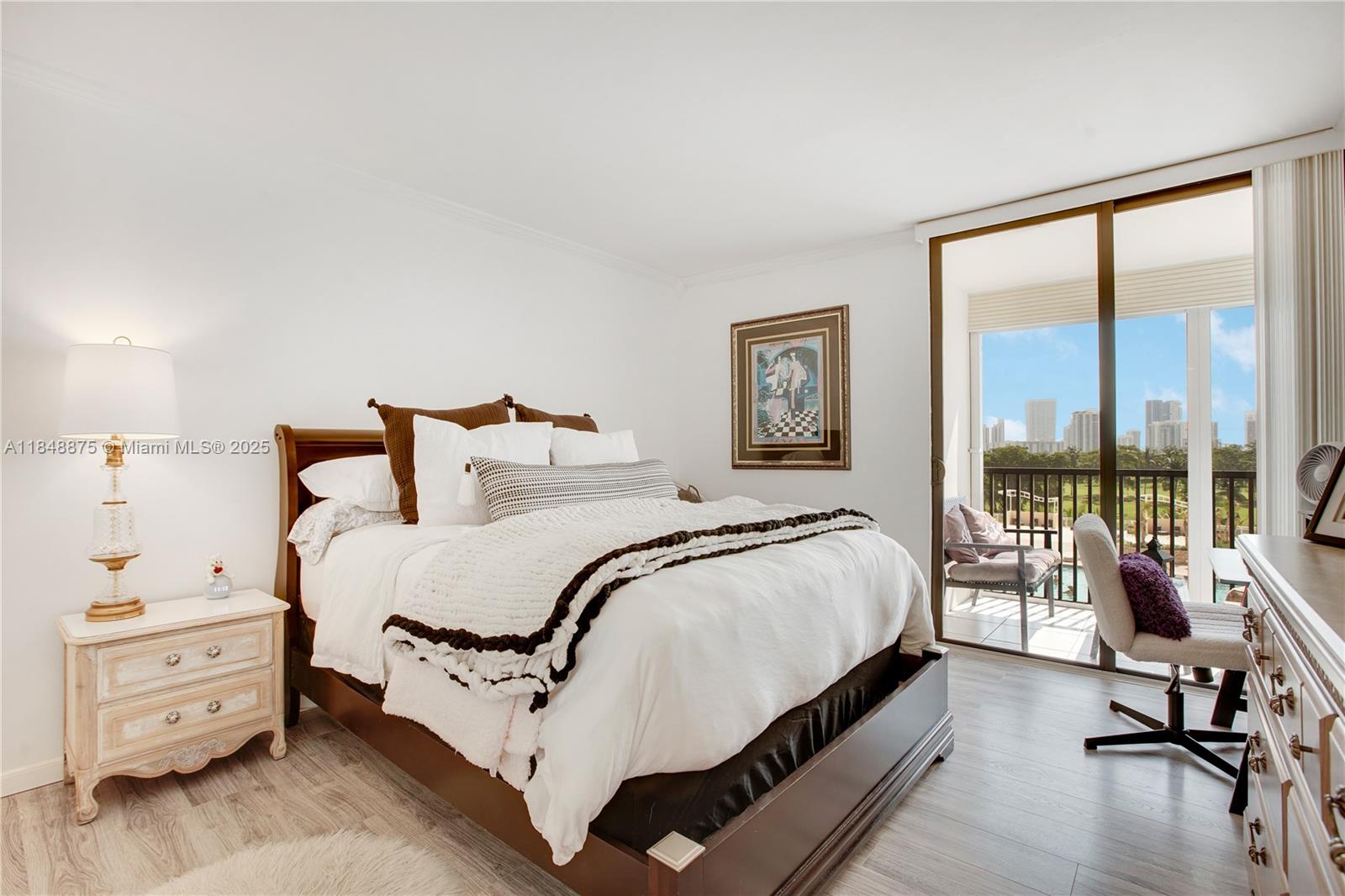 Photo of 20301 Country Club Drive  #526, Aventura, Florida, 33180 - 