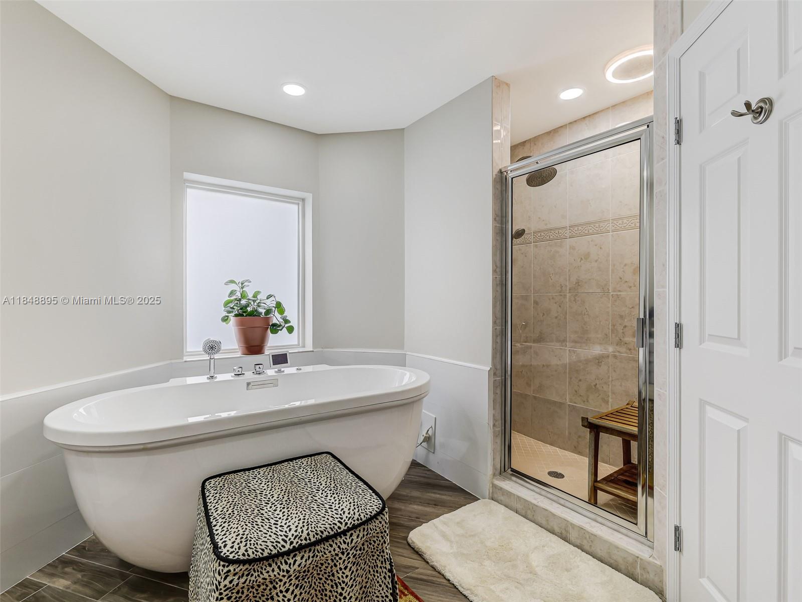 Photo of 3156 212th Ter  (3156), Aventura, Florida, 33180 - 