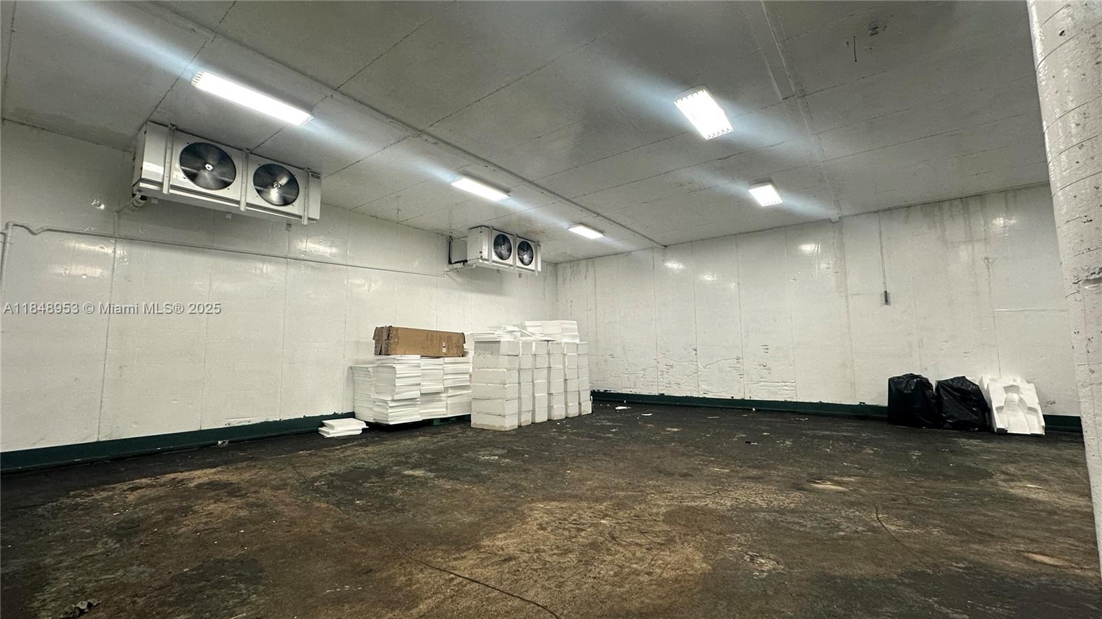 7513  /   sq. ft. $ 2025-07-29 0 Photo