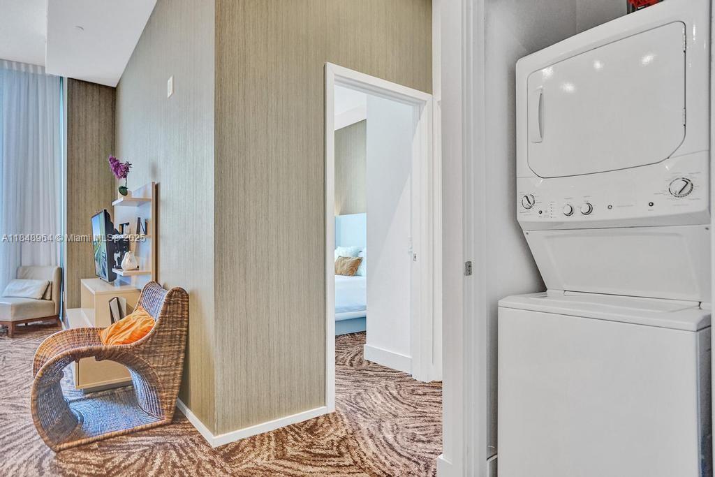 See details 304 1 / 1 653 sq. ft. $ 2025-07-29 0 Photo