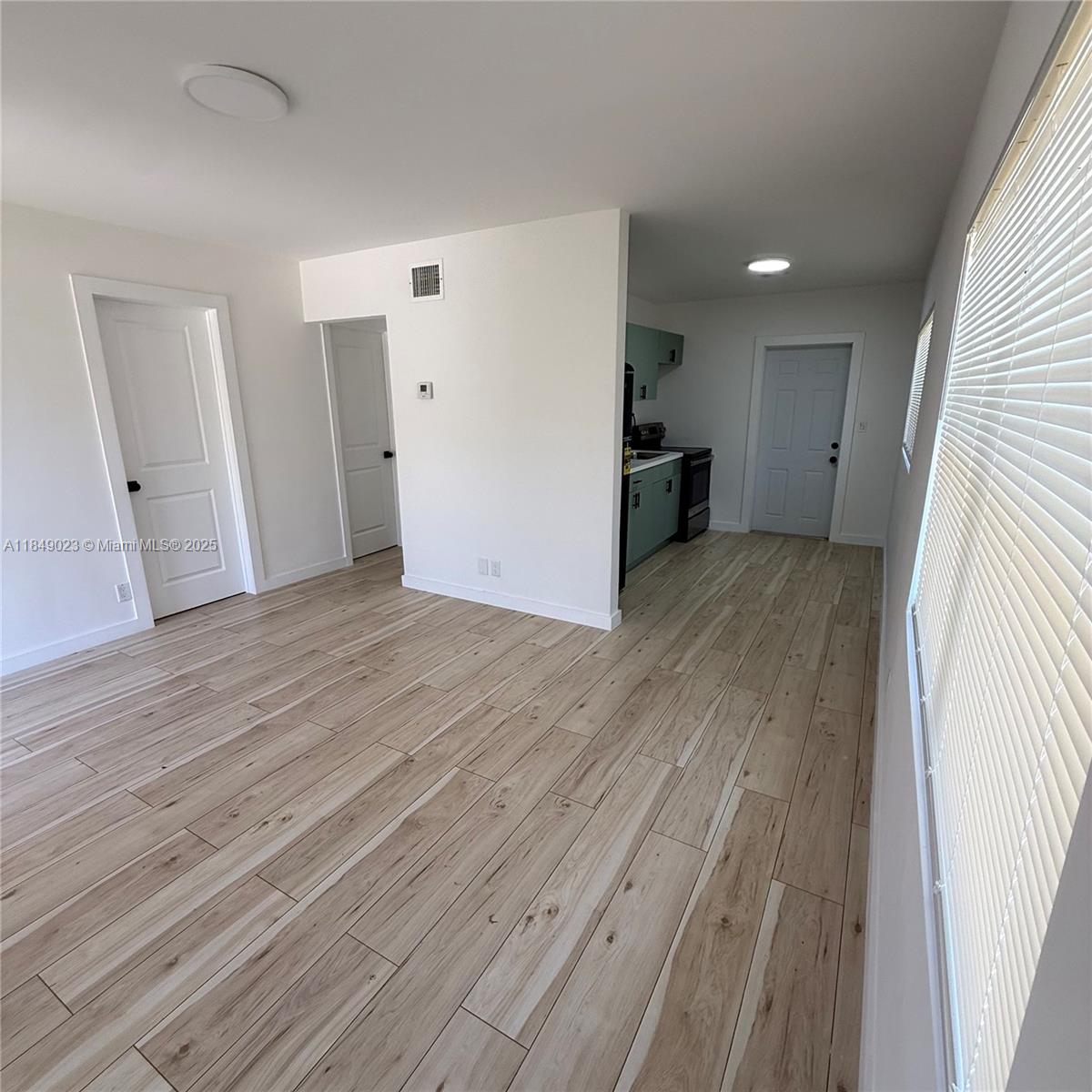 Ver detalles / 2080 sq. ft. $ 2025-08-07 0 foto