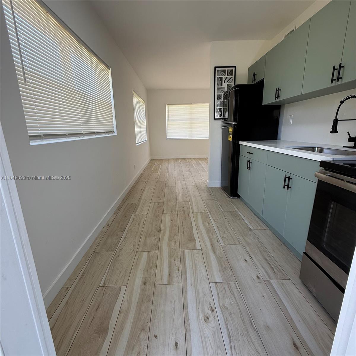 Ver detalles / 2080 sq. ft. $ 2025-08-07 0 foto