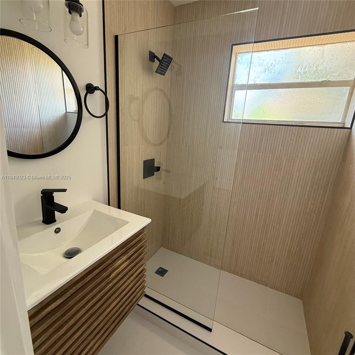 Ver detalles / 2080 sq. ft. $ 2025-08-07 0 foto