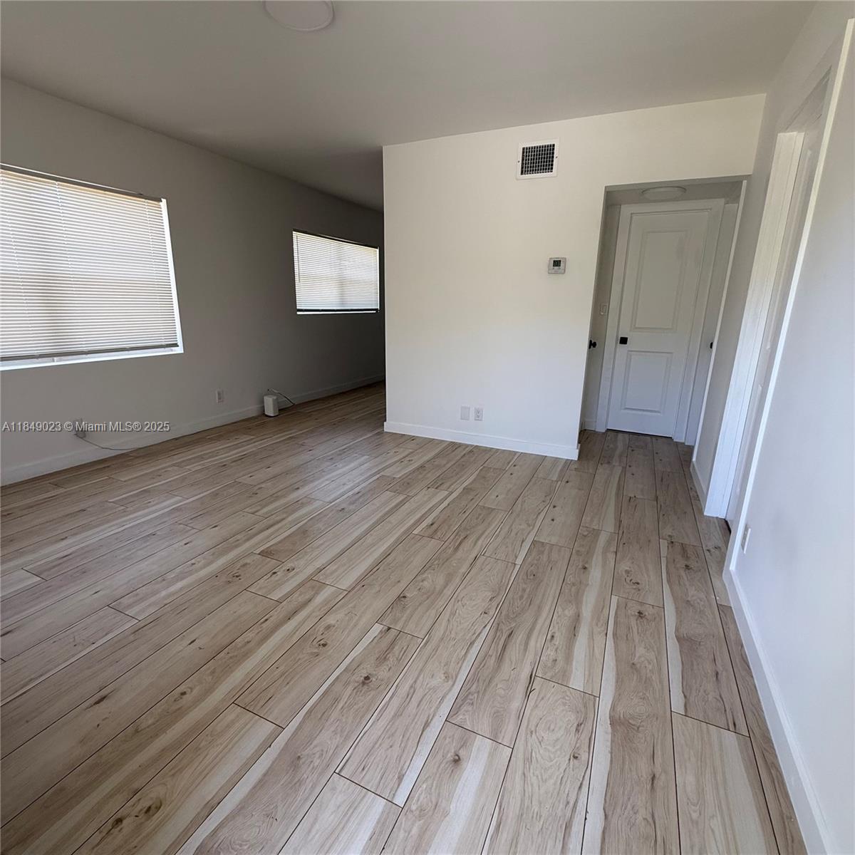 Ver detalles / 2080 sq. ft. $ 2025-08-07 0 foto