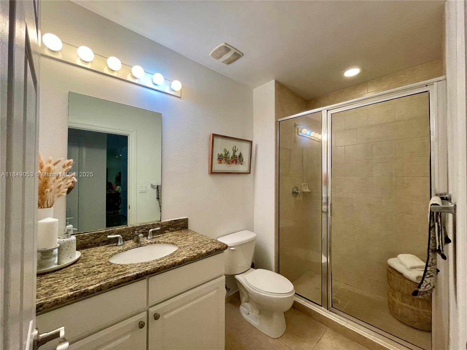 Photo of 3001 185th St  #123, Aventura, Florida, 33180 - 