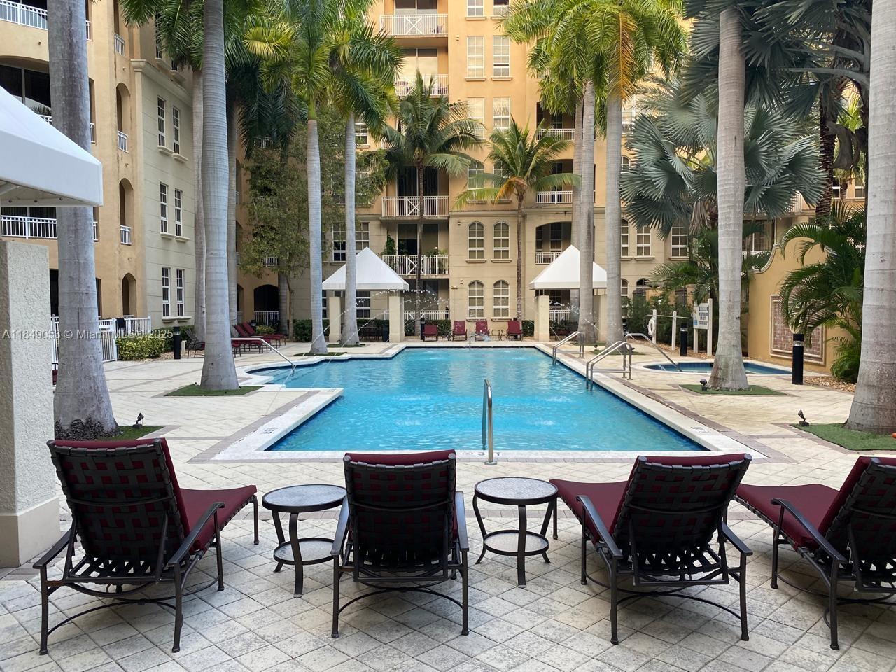 Photo of 3001 185th St  #123, Aventura, Florida, 33180 - 