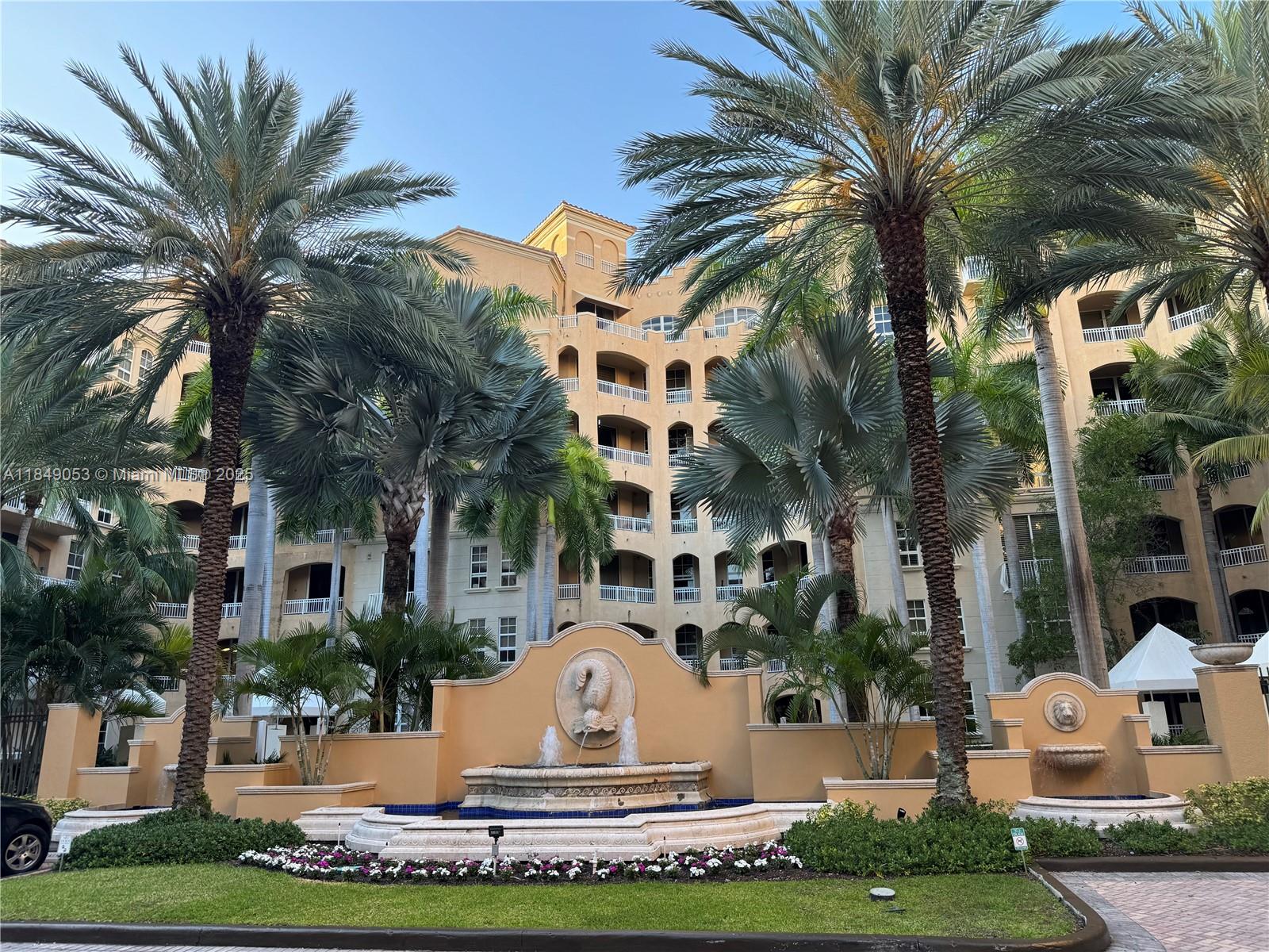 Photo of 3001 185th St  #123, Aventura, Florida, 33180 - 