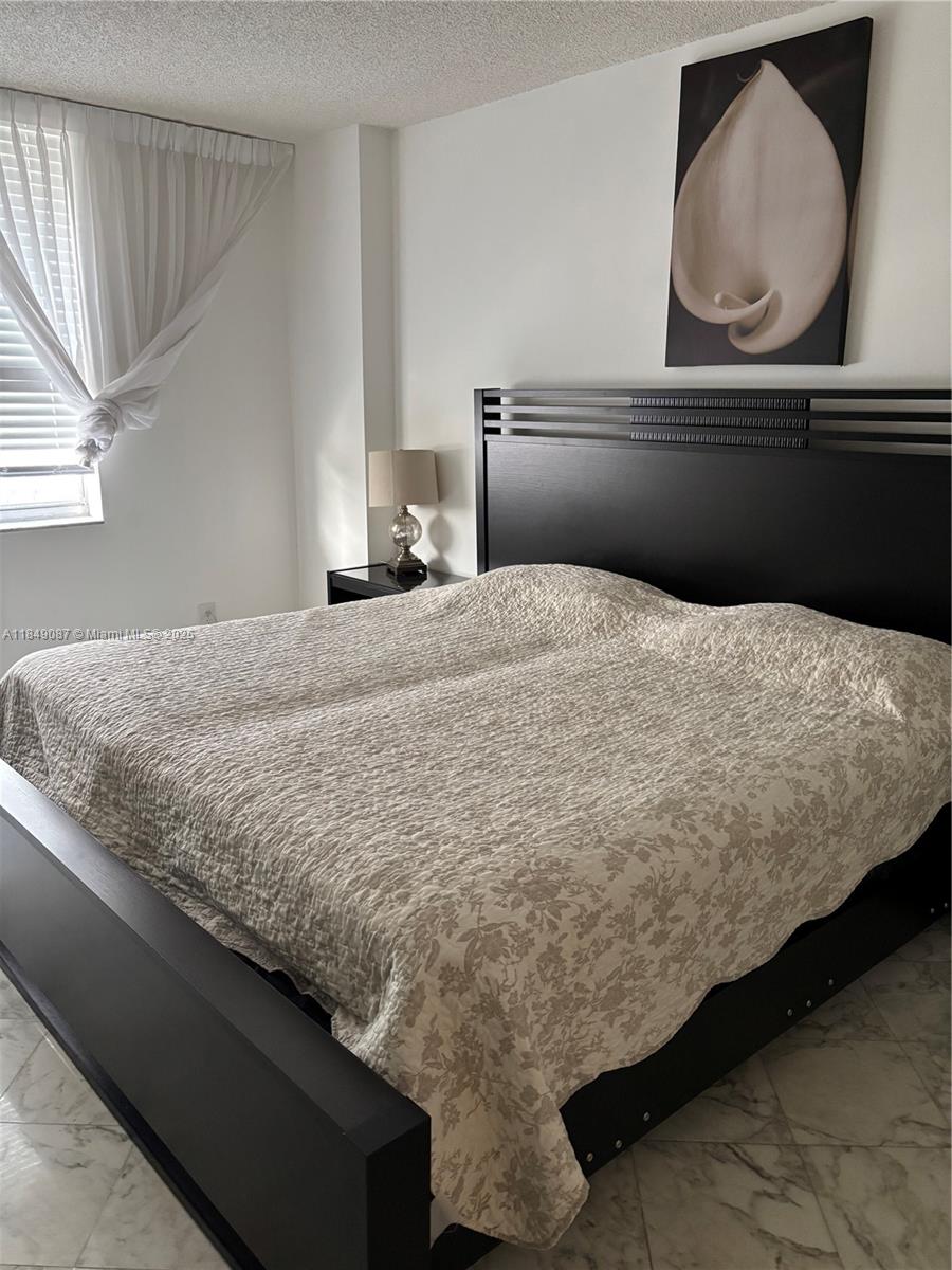Photo of 1865 Ocean Dr  #4E, Hallandale Beach, Florida, 33009 - 
