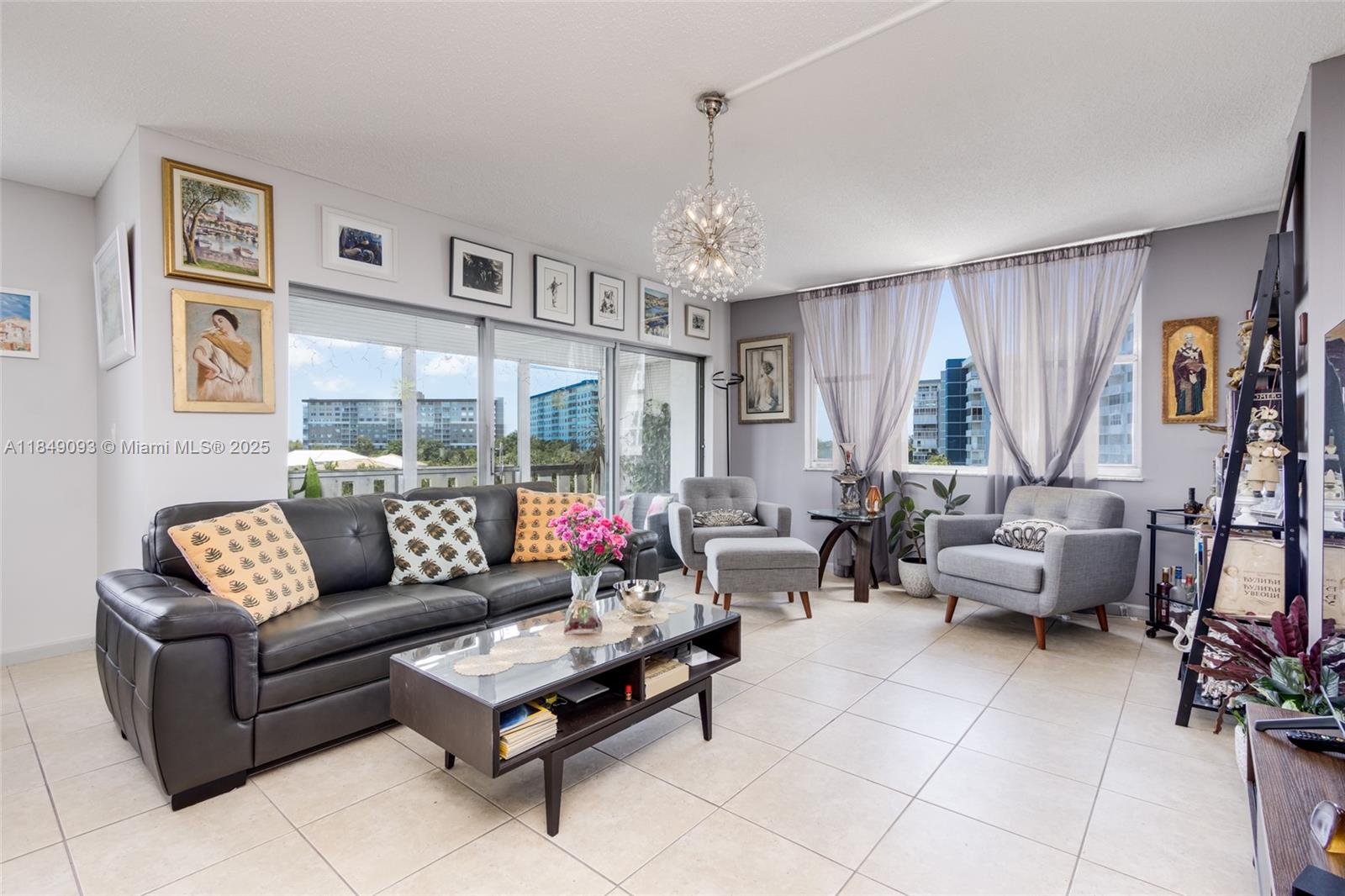 See details 519 2 / 2 1284 sq. ft. $ 2025-07-29 0 Photo