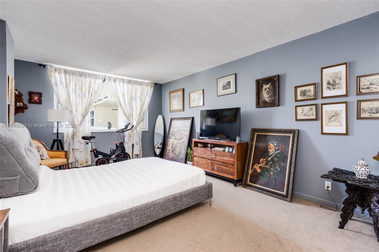 See details 519 2 / 2 1284 sq. ft. $ 2025-07-29 0 Photo