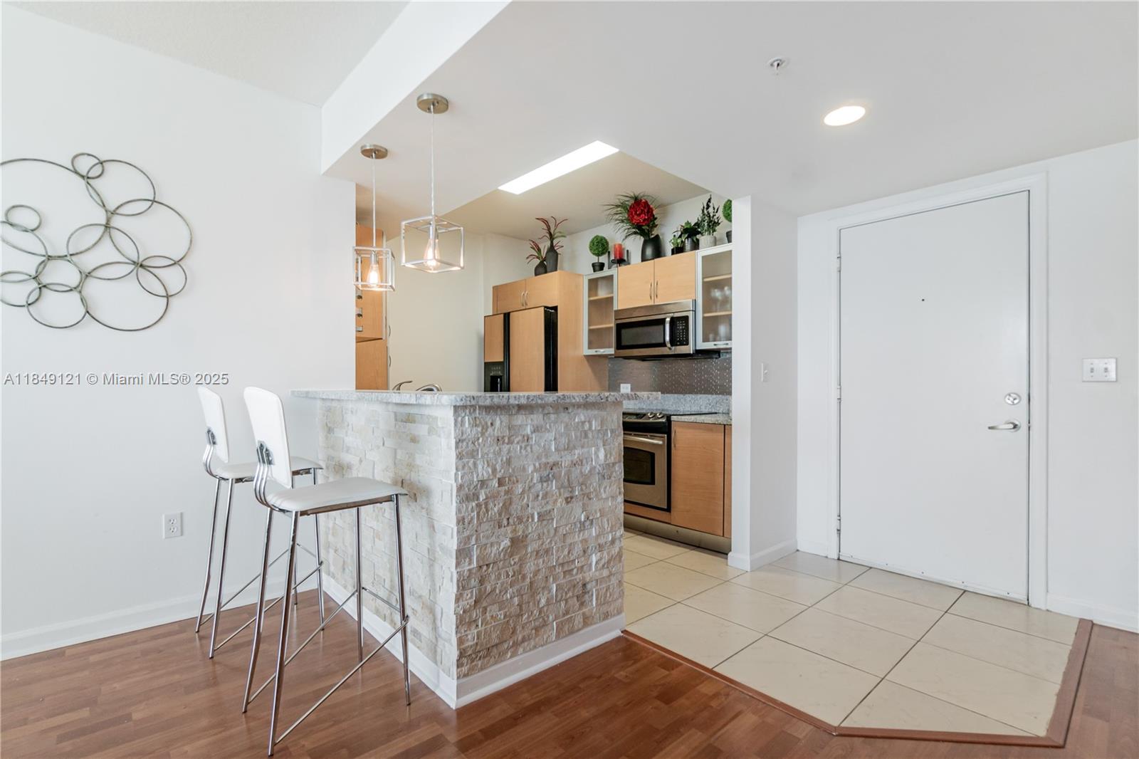 Photo of 2775 187th St  #516, Aventura, Florida, 33180 - 