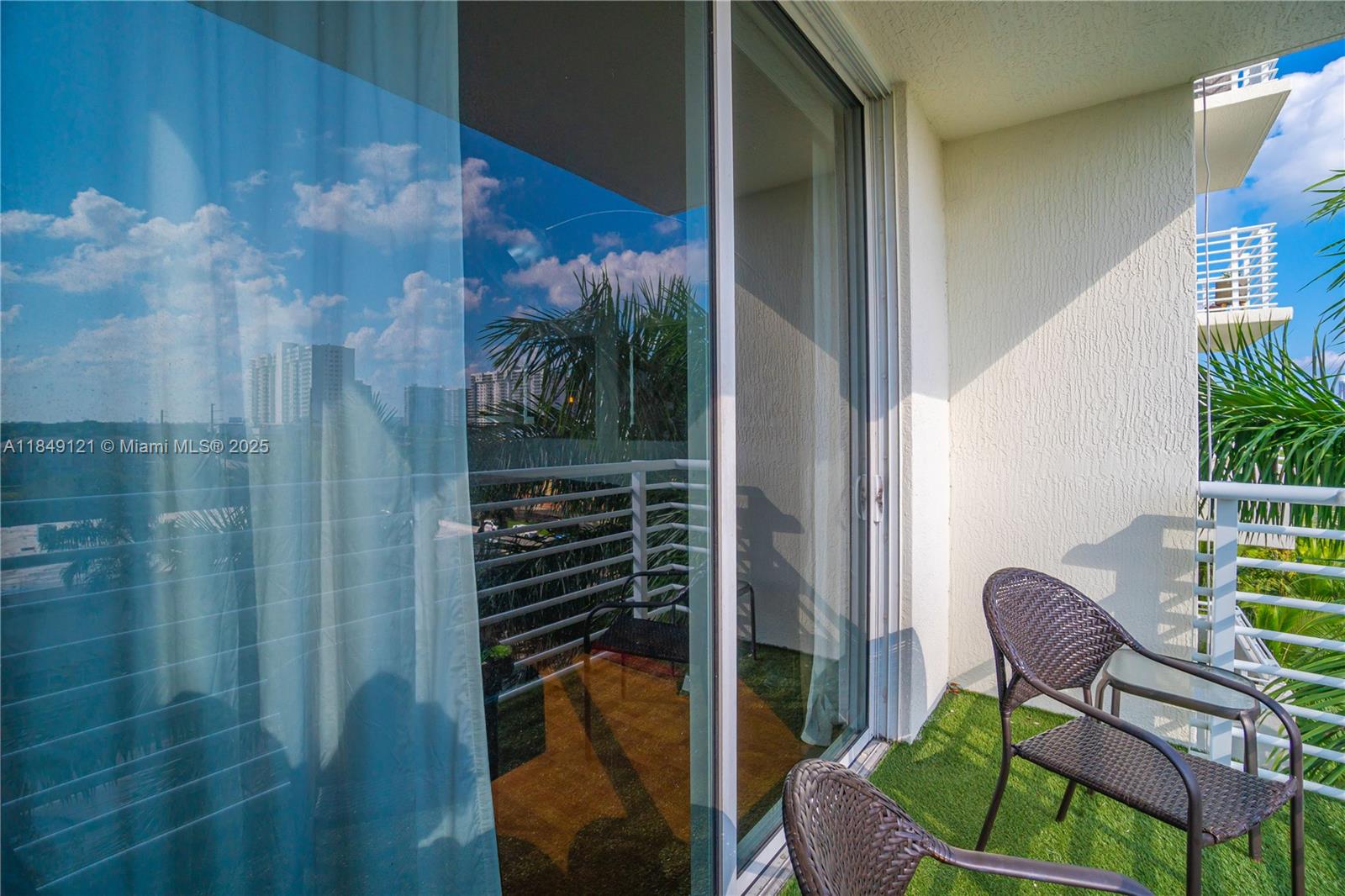 Photo of 2775 187th St  #516, Aventura, Florida, 33180 - 