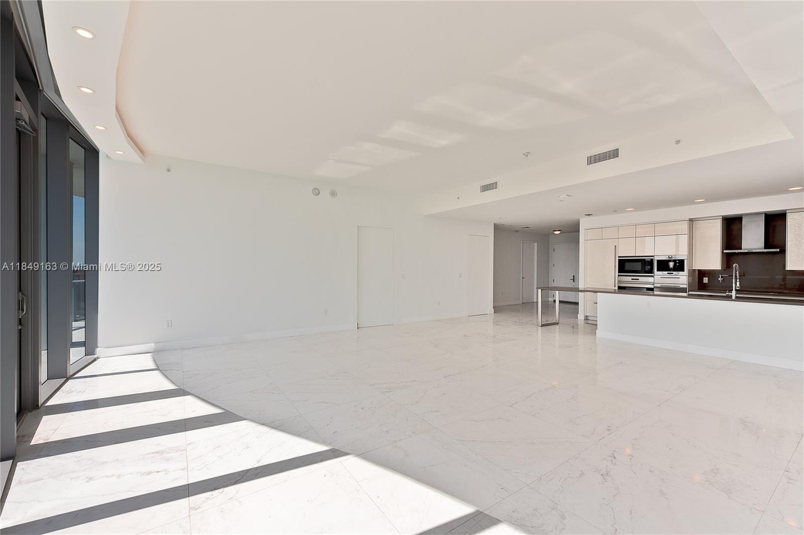 Photo of 17475 Collins Ave #2003, Sunny Isles Beach, Florida, 33160 -