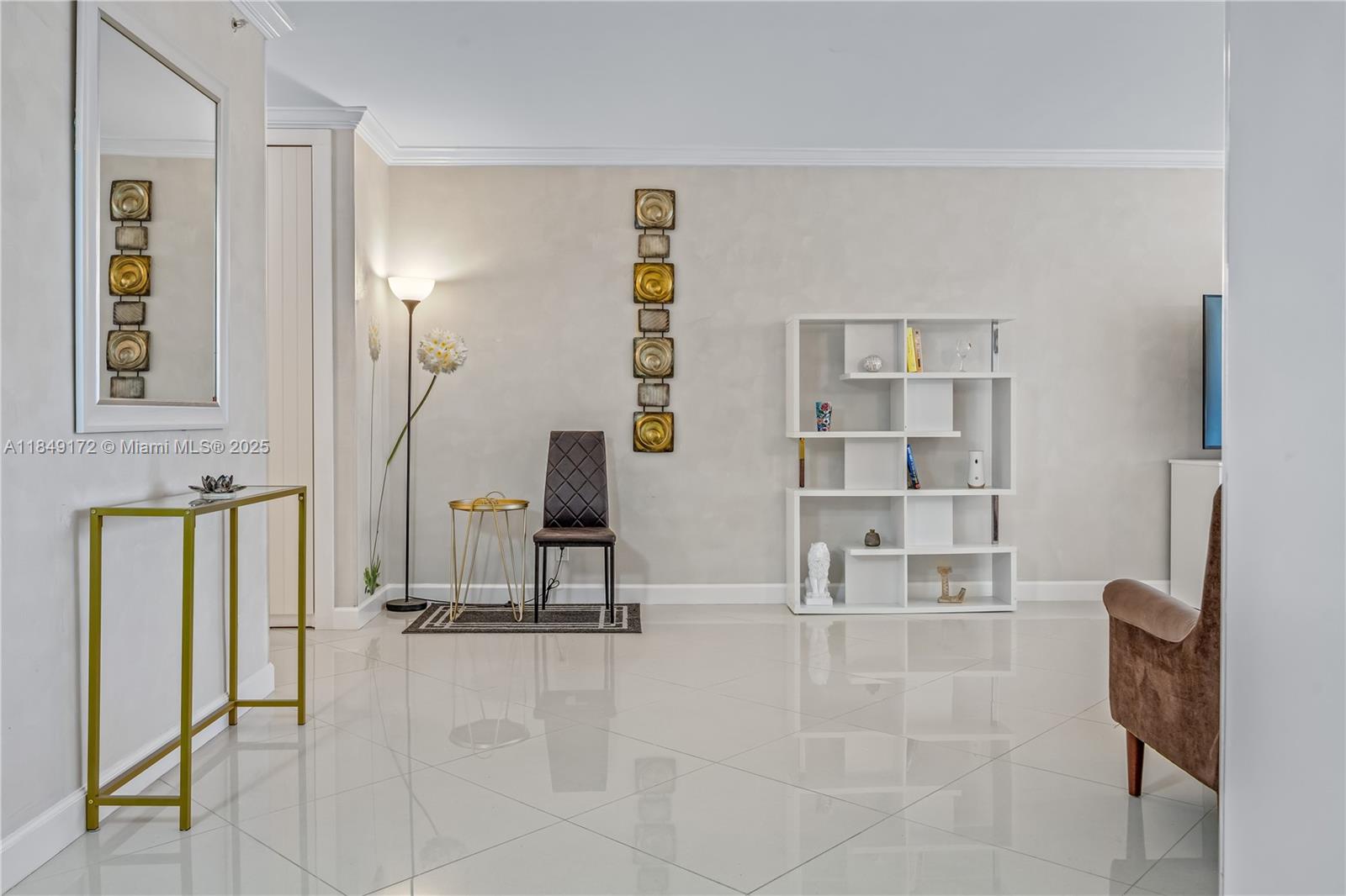 Photo of 3001 Ocean Dr  #425, Hollywood, Florida, 33019 - 