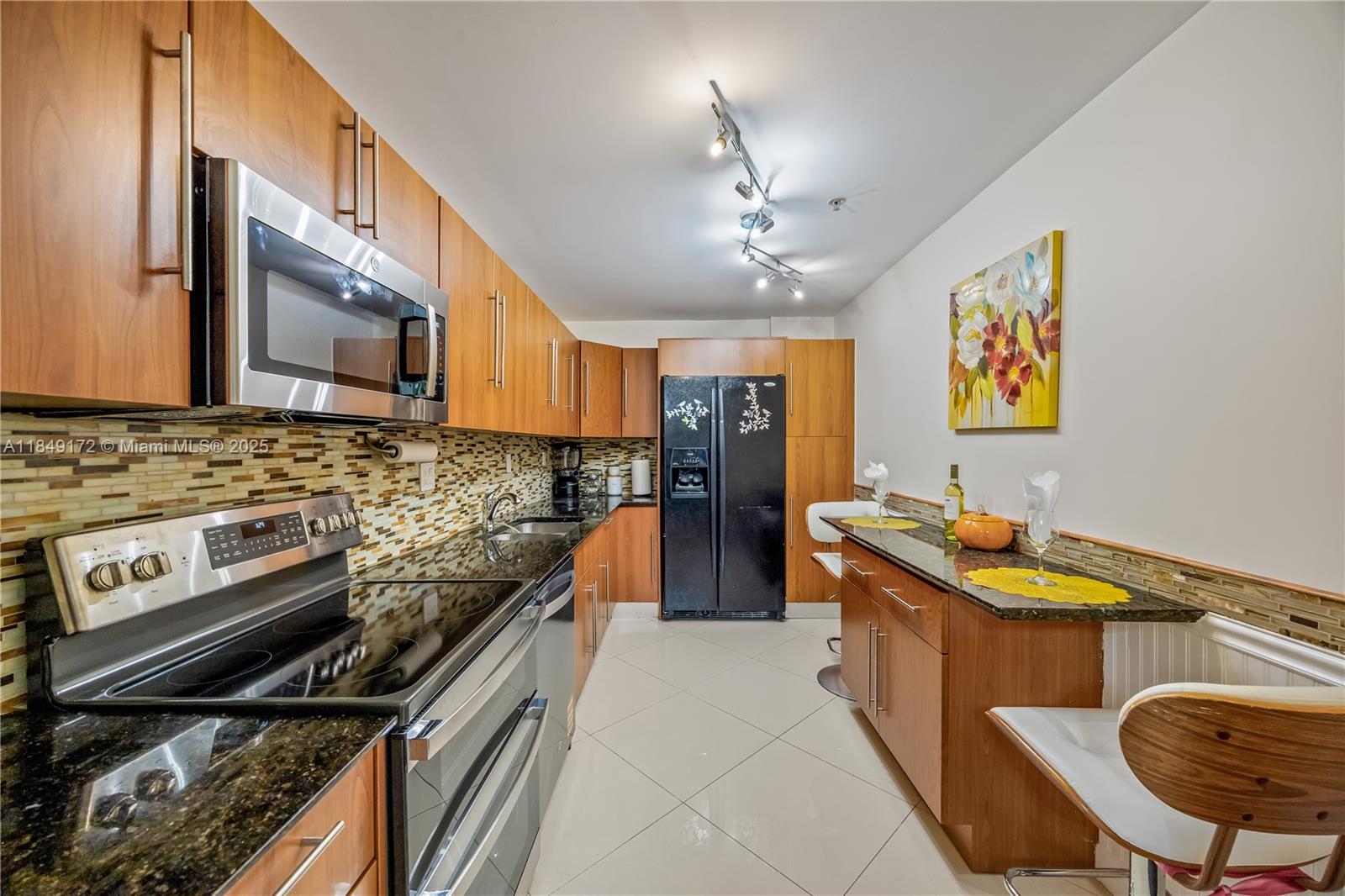 Photo of 3001 Ocean Dr  #425, Hollywood, Florida, 33019 - 