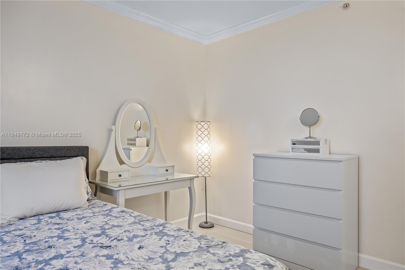 Photo of 3001 Ocean Dr  #425, Hollywood, Florida, 33019 - 