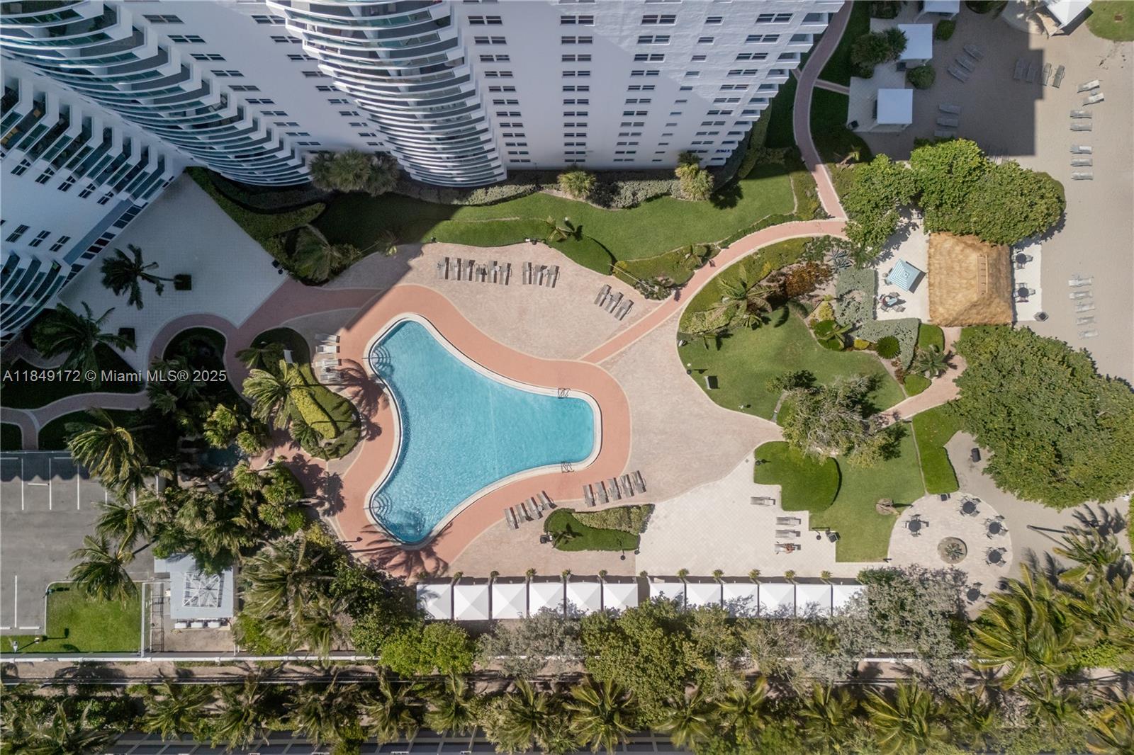 Photo of 3001 Ocean Dr  #425, Hollywood, Florida, 33019 - 