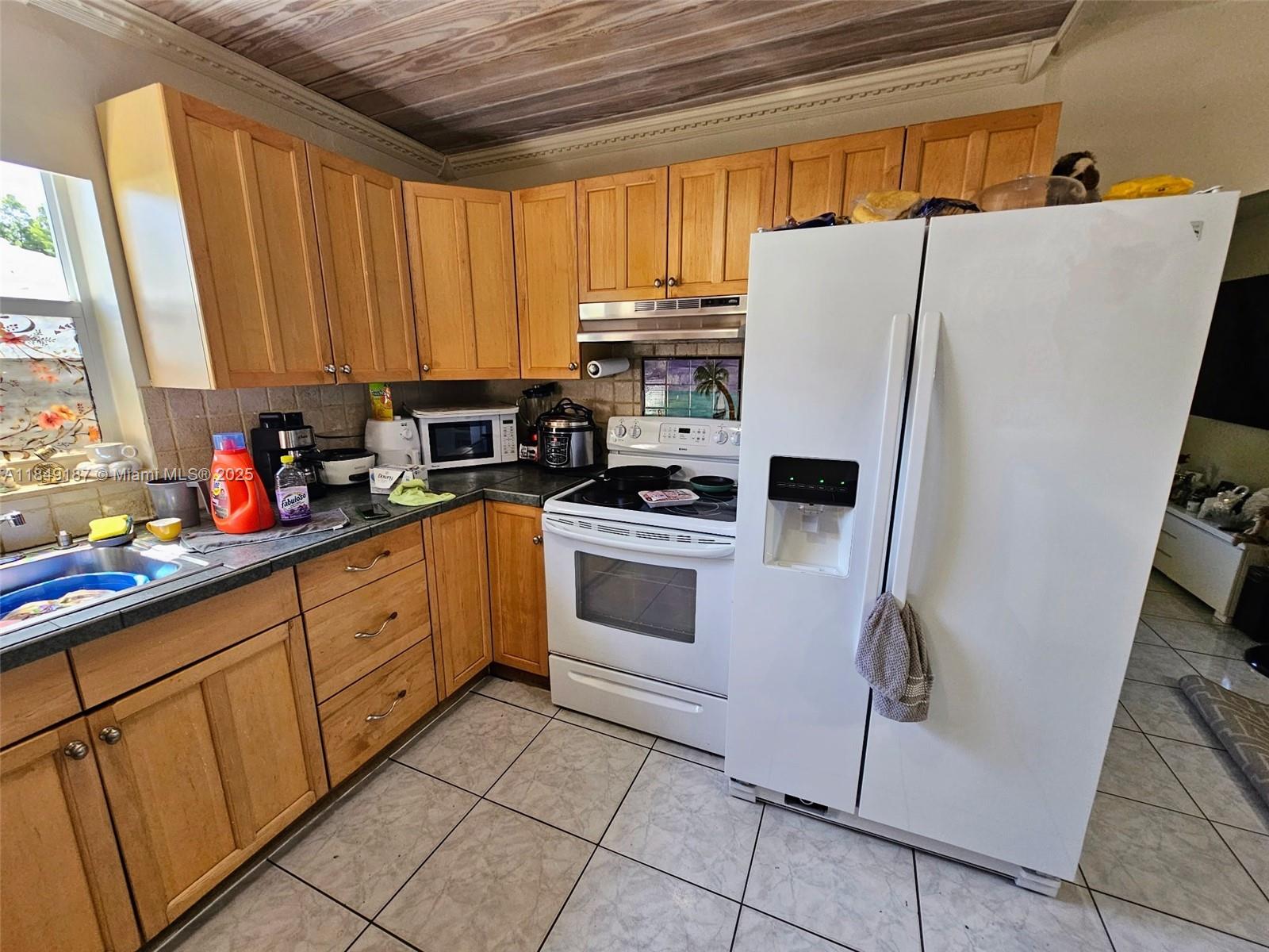 See details / 1676 sq. ft. $ 2025-07-29 0 Photo