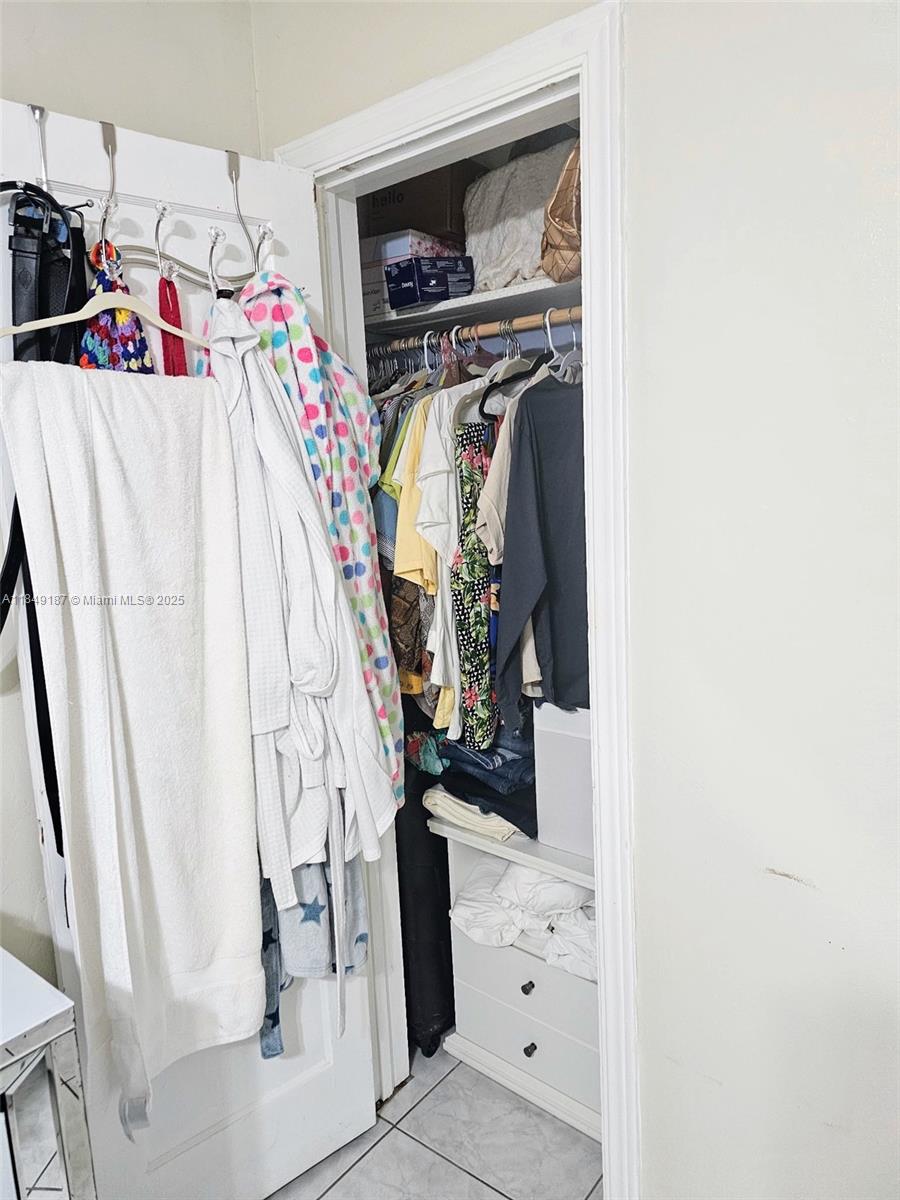 See details / 1676 sq. ft. $ 2025-07-29 0 Photo