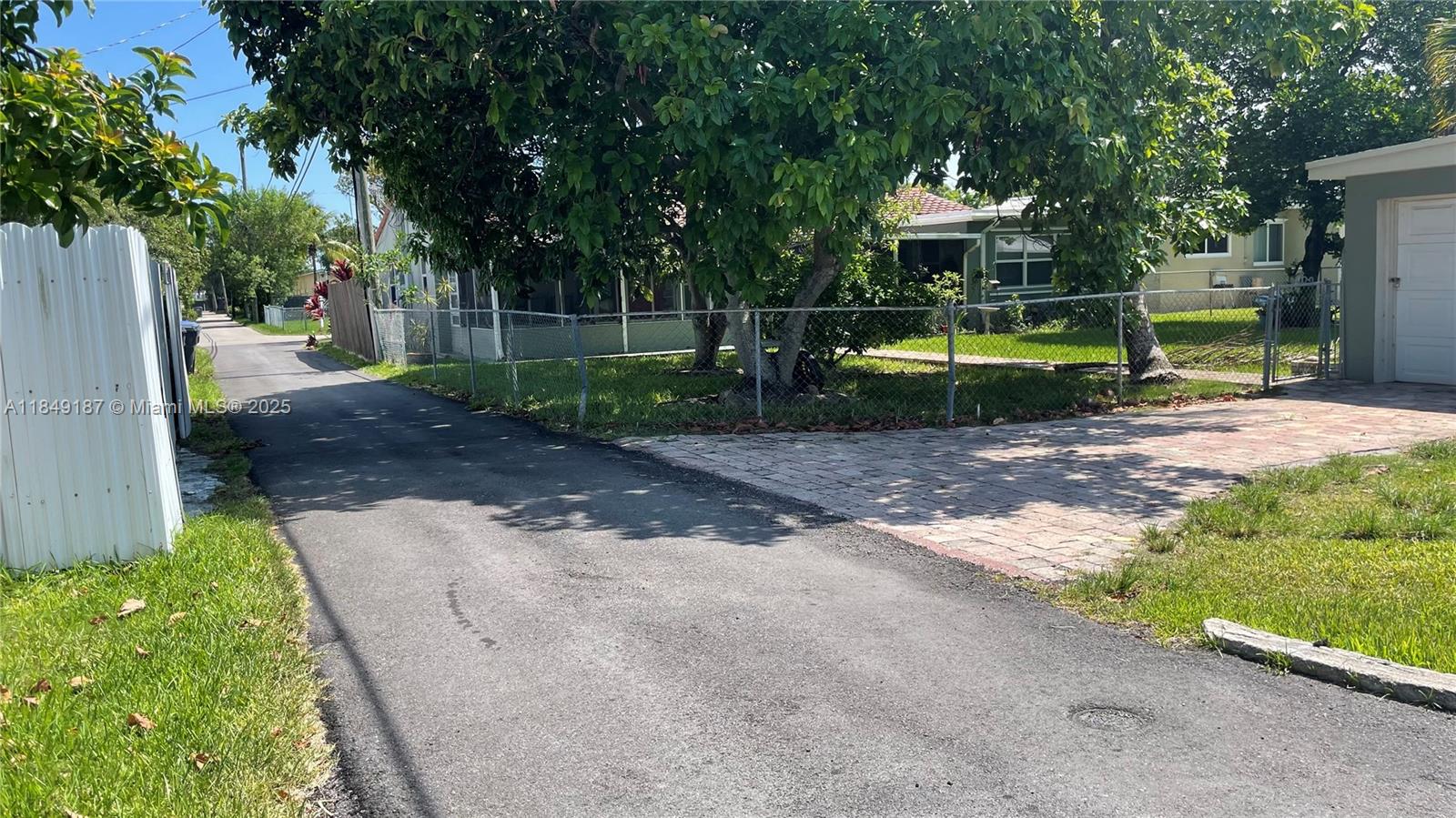 See details / 1676 sq. ft. $ 2025-07-29 0 Photo