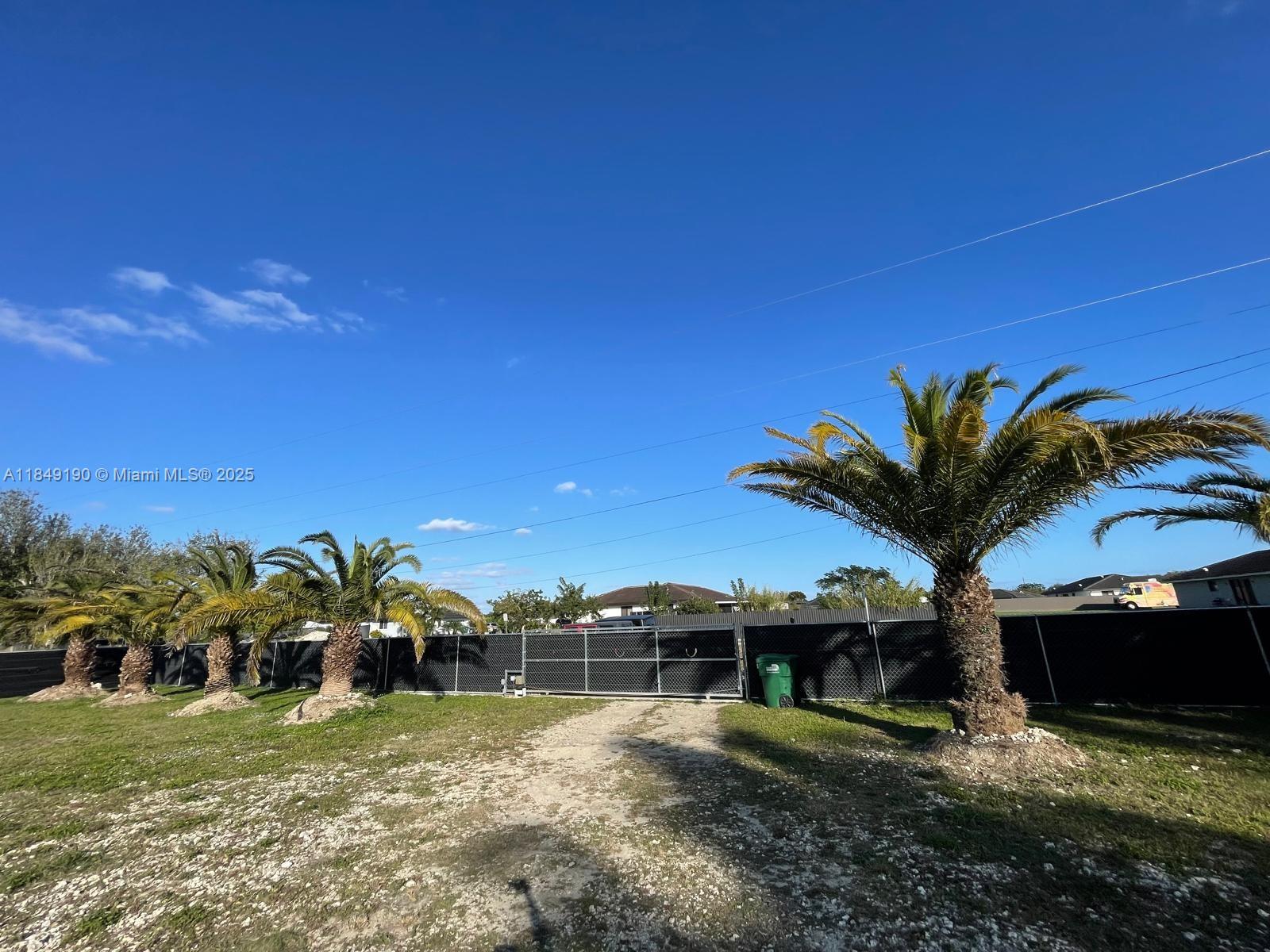 See details / sq. ft. $ 2025-07-29 0 Photo