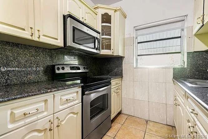 See details / sq. ft. $ 2025-07-29 0 Photo