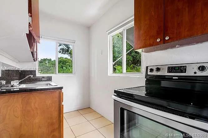 See details / sq. ft. $ 2025-07-29 0 Photo