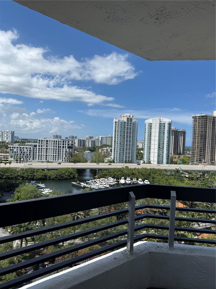 Photo of 3600 Mystic Pointe Dr  #1611, Aventura, Florida, 33180 - 