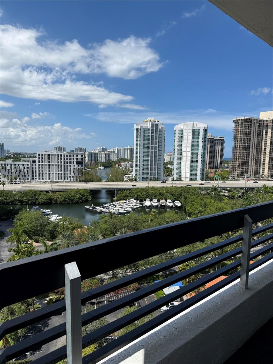 Photo of 3600 Mystic Pointe Dr  #1611, Aventura, Florida, 33180 - 