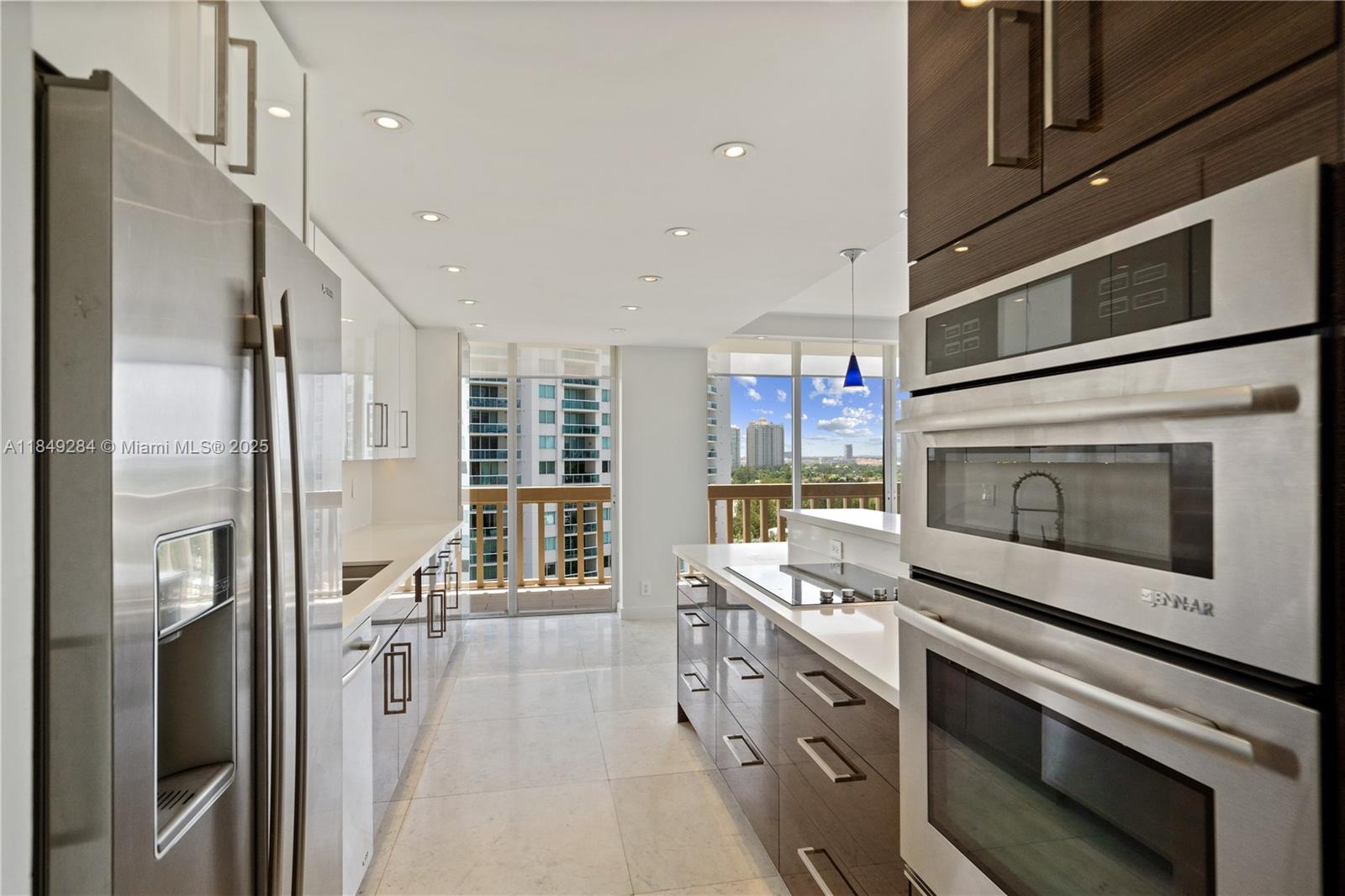 Photo of 19355 Turnberry Way #9D, Aventura, Florida, 33180 -