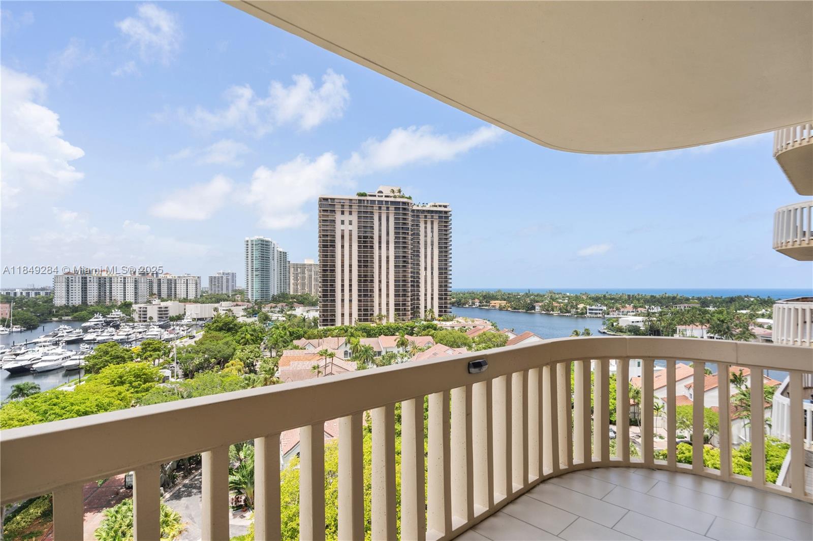 Photo of 19355 Turnberry Way  #9D, Aventura, Florida, 33180 - 