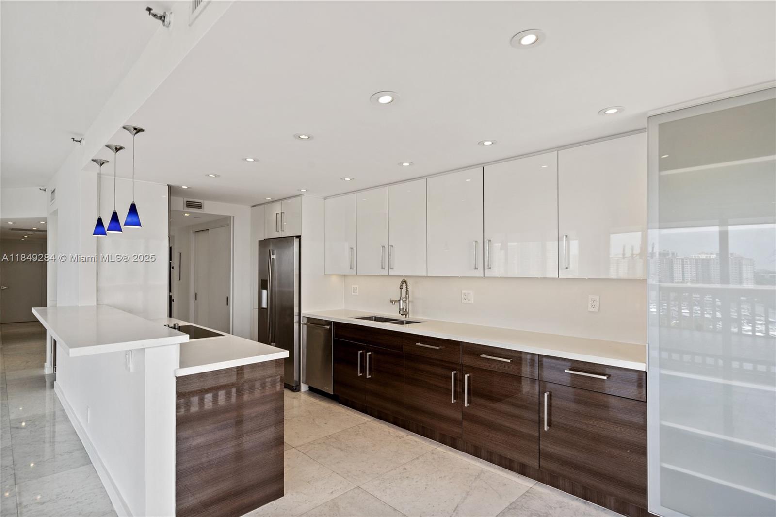 Photo of 19355 Turnberry Way #9D, Aventura, Florida, 33180 -