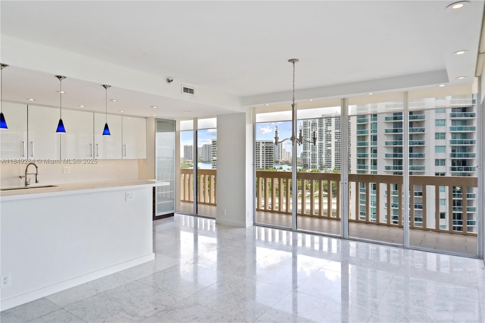 Photo of 19355 Turnberry Way #9D, Aventura, Florida, 33180 -