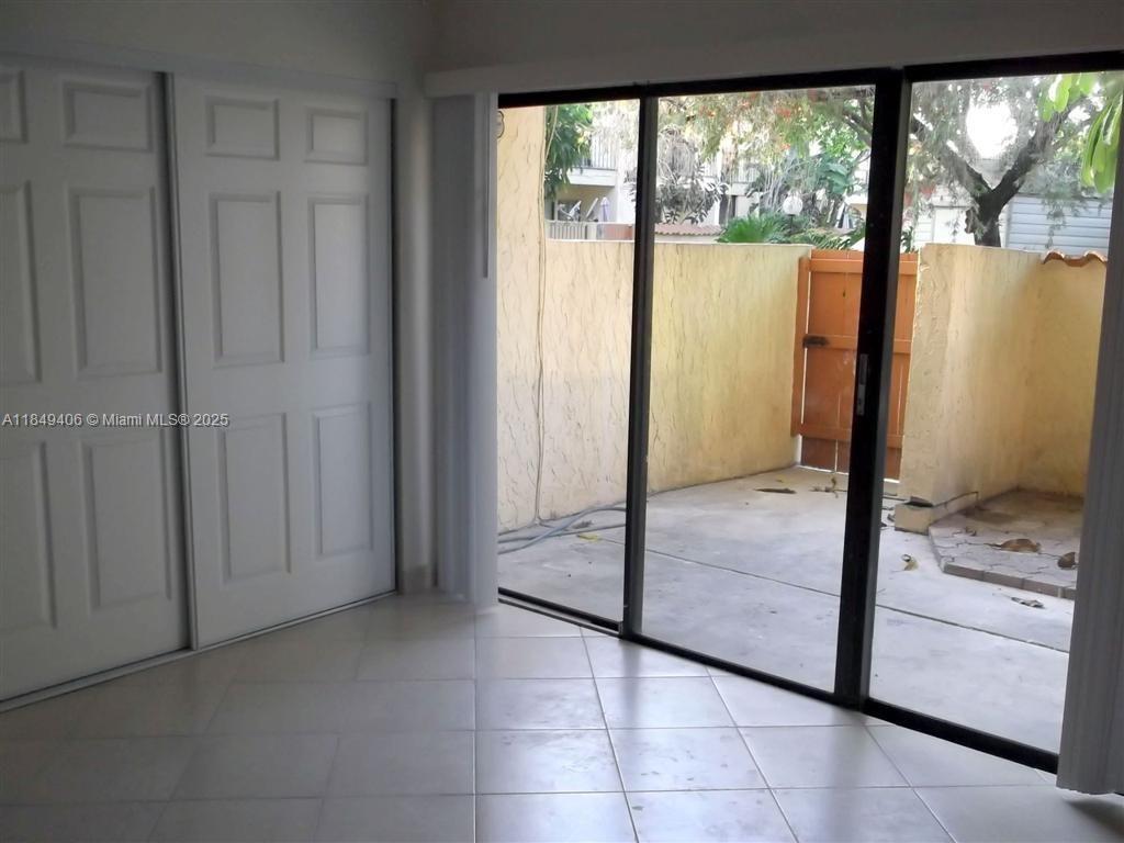 See details / 6691 sq. ft. $ 2025-07-30 0 Photo