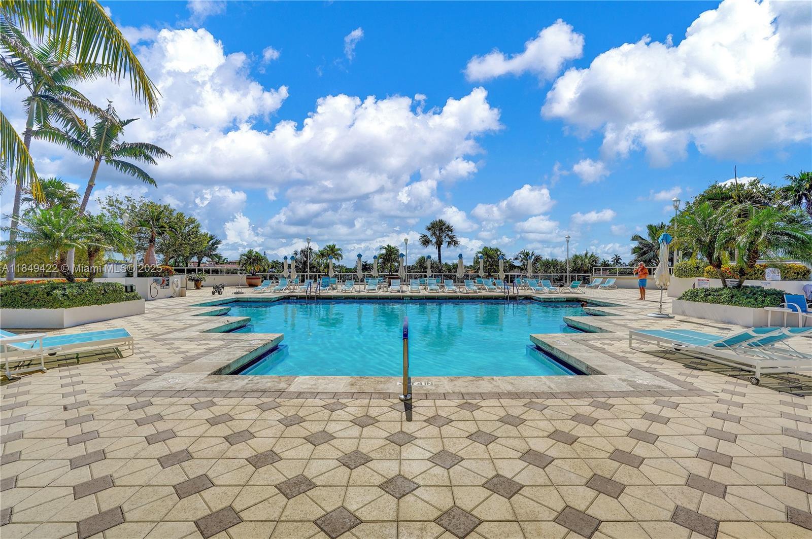 Photo of 3801 207th St  #704, Aventura, Florida, 33180 - 