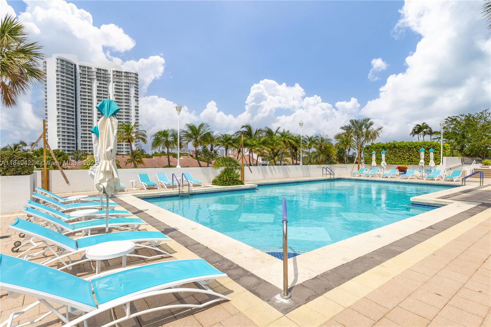 Photo of 3801 207th St  #704, Aventura, Florida, 33180 - 