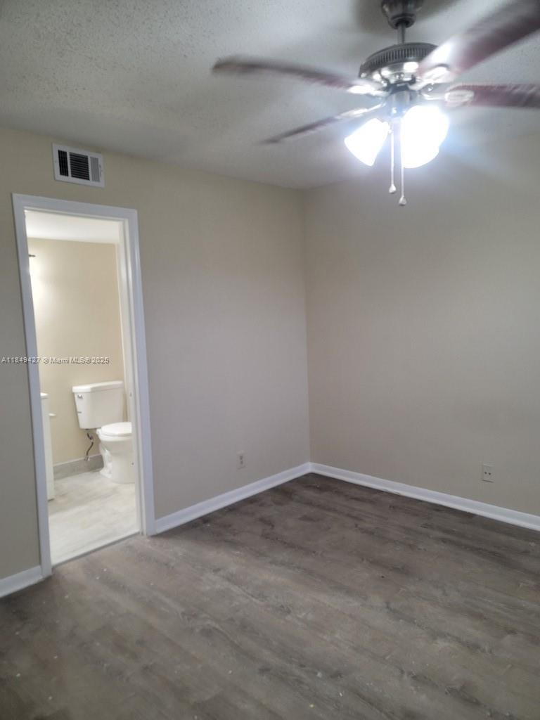 See details / 3585 sq. ft. $ 2025-07-30 0 Photo