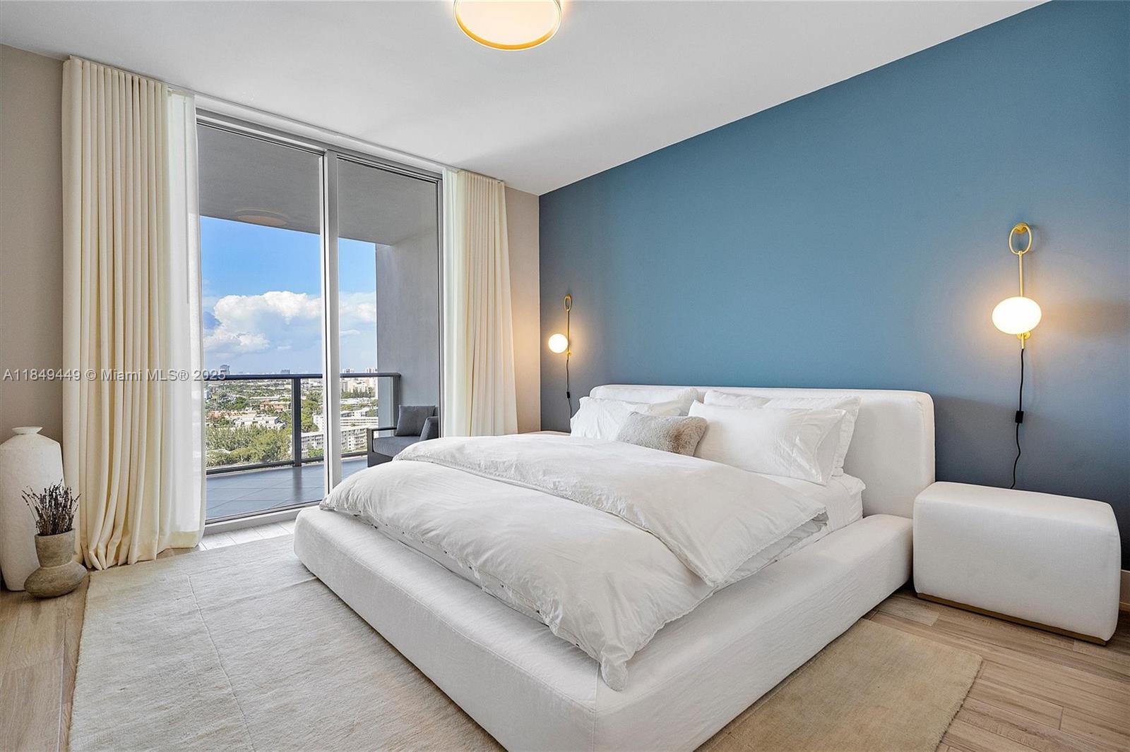 Photo of 17301 Biscayne Blvd  #2108, North Miami Beach, Florida, 33160 - 