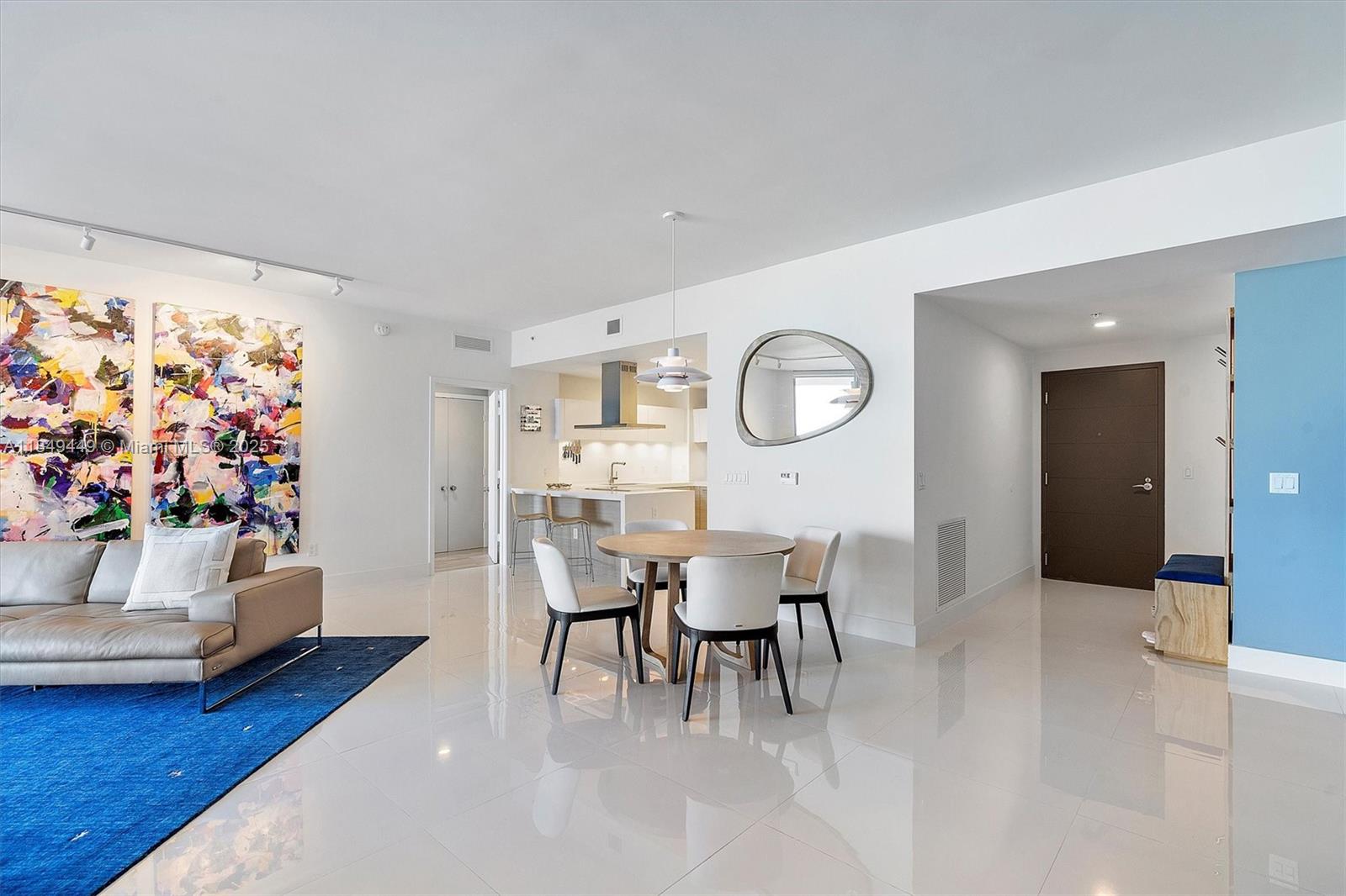 Photo of 17301 Biscayne Blvd  #2108, North Miami Beach, Florida, 33160 - 