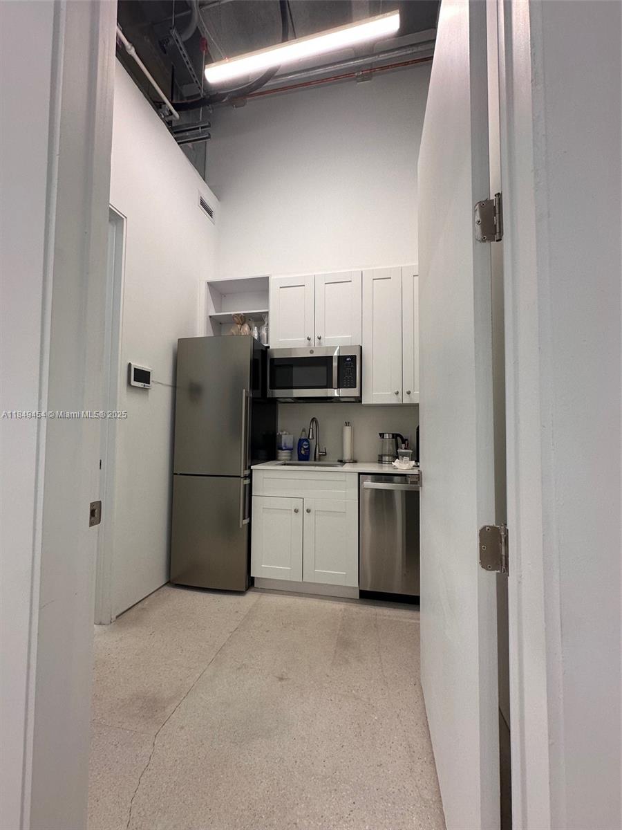 See details / sq. ft. $ 2025-07-30 0 Photo