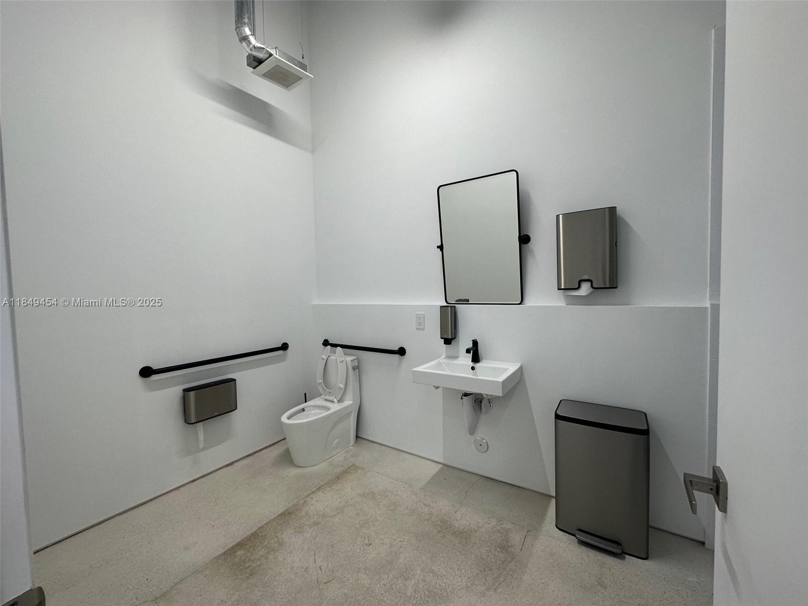 See details / sq. ft. $ 2025-07-30 0 Photo